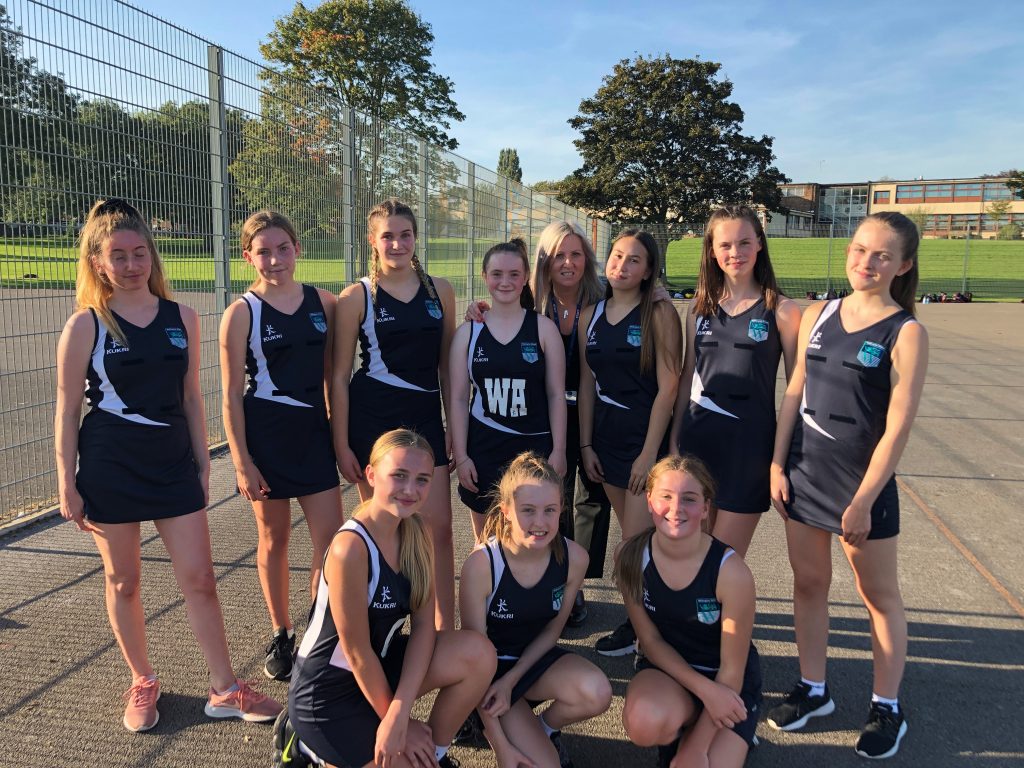 year-9-netball-wellington-school